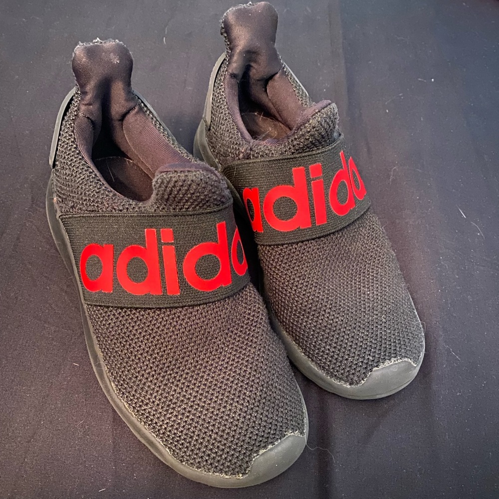 Boys shoes